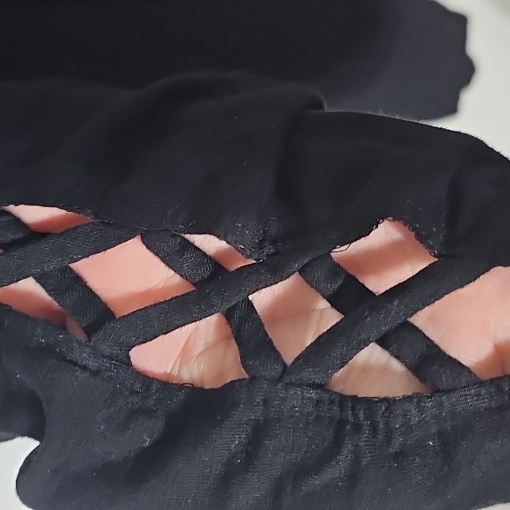 Westport Women's Black Top With Lattice Sleeve
